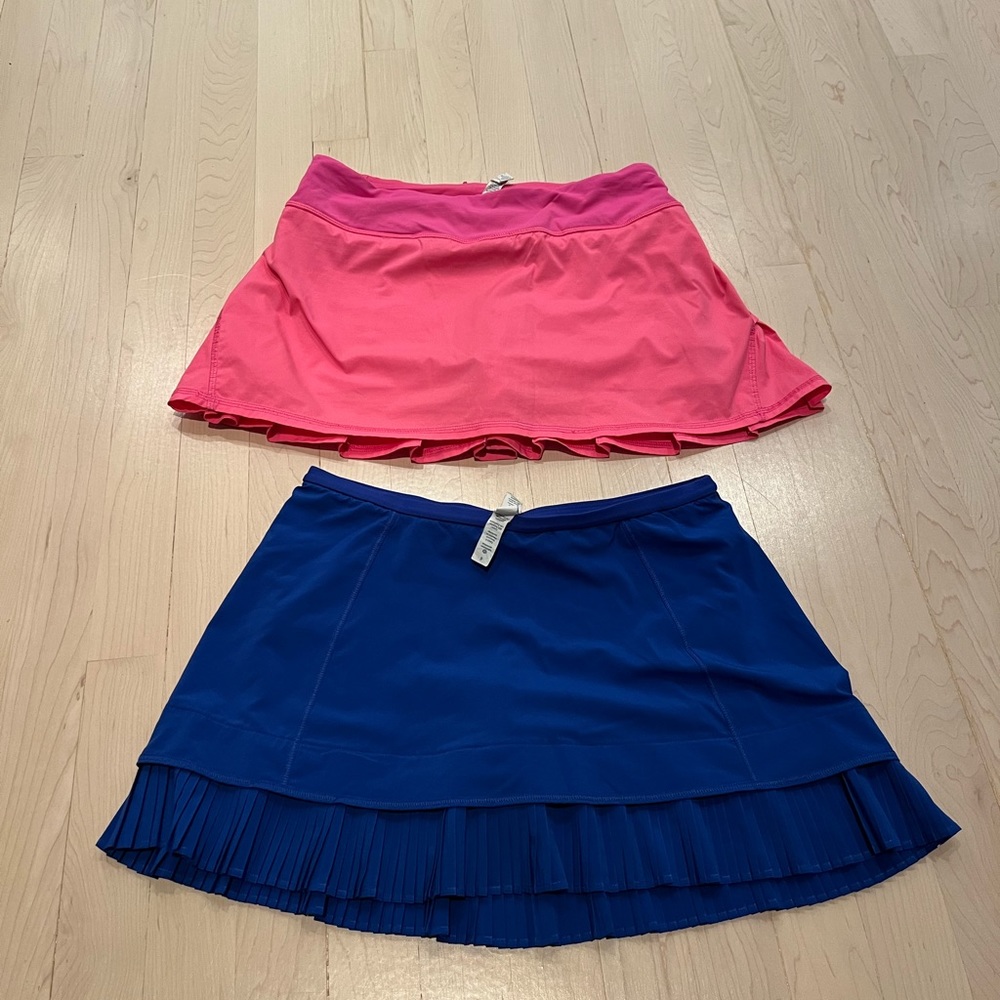 Lululemon tennis skirts size 4